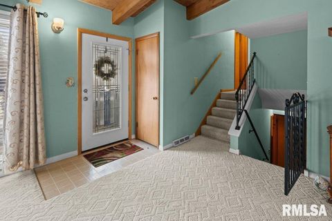 Tiny photo for 2618 ELM Street, Davenport, IA 52803 (MLS # QC4269819)