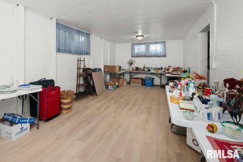 Tiny photo for 2618 ELM Street, Davenport, IA 52803 (MLS # QC4269819)