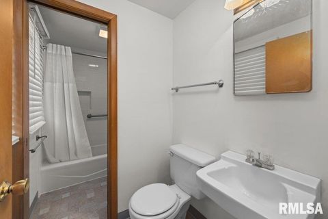 Tiny photo for 2618 ELM Street, Davenport, IA 52803 (MLS # QC4269819)