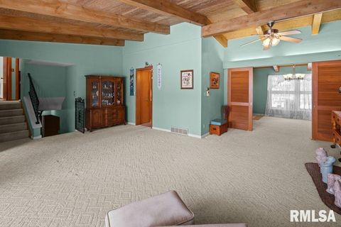 Tiny photo for 2618 ELM Street, Davenport, IA 52803 (MLS # QC4269819)