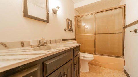 Tiny photo for 231 W 500 N, Valparaiso, IN 46385 (MLS # 12644859)