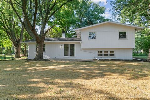 Tiny photo for 28W555 Leverenz Road, Naperville, IL 60564 (MLS # 12480139)