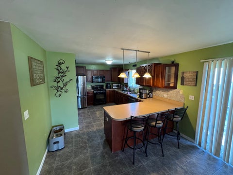 Tiny photo for 1917 Sunshine Court, Zion, IL 60099 (MLS # 12778853)