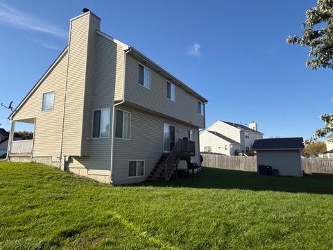 Tiny photo for 1917 Sunshine Court, Zion, IL 60099 (MLS # 12778853)