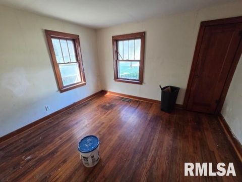 Tiny photo for 1605 LAMAR Avenue, Mt Vernon, IL 62864 (MLS # EB458596)