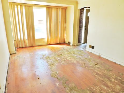 Tiny photo for 8005 S Campbell Avenue, Chicago, IL 60652 (MLS # 12598638)