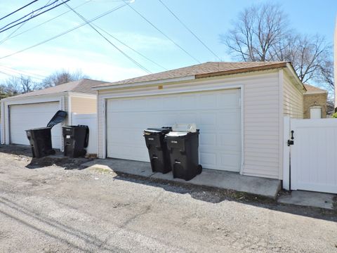 Tiny photo for 8005 S Campbell Avenue, Chicago, IL 60652 (MLS # 12598638)