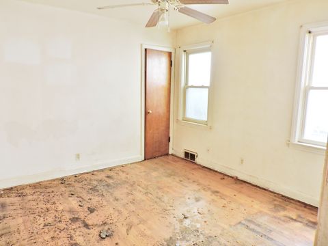 Tiny photo for 8005 S Campbell Avenue, Chicago, IL 60652 (MLS # 12598638)