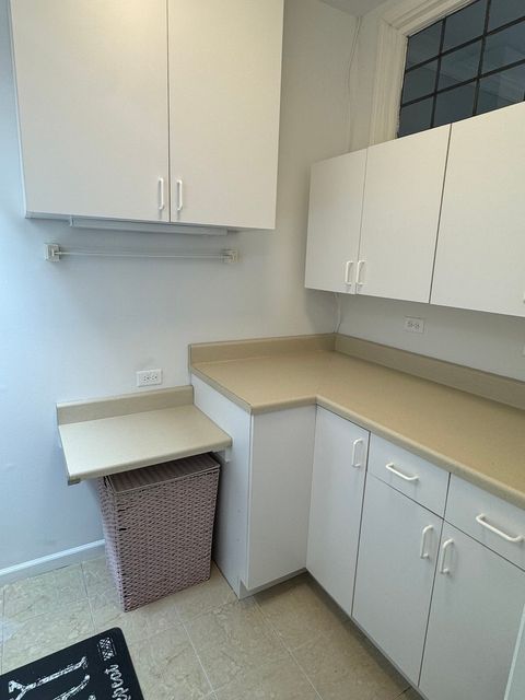 Tiny photo for 1009 Arbor Court, Mount Prospect, IL 60056 (MLS # 12586696)