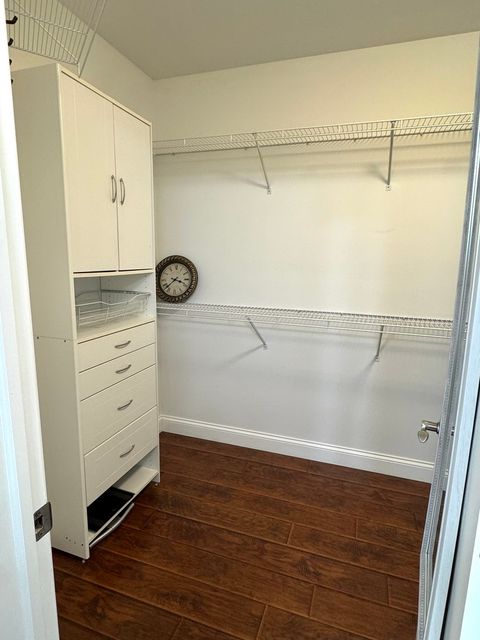 Tiny photo for 1009 Arbor Court, Mount Prospect, IL 60056 (MLS # 12586696)