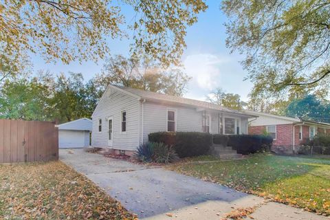 Tiny photo for 221 HEINE Avenue, Elgin, IL 60123 (MLS # 12539598)