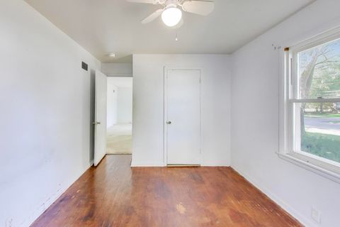 Tiny photo for 221 HEINE Avenue, Elgin, IL 60123 (MLS # 12539598)