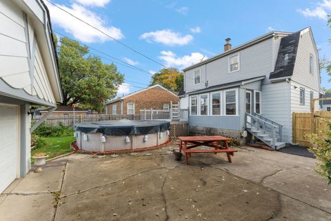 Tiny photo for 9146 S Spaulding Avenue, Evergreen Park, IL 60805 (MLS # 12500921)