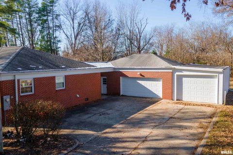 Tiny photo for 203 Fairway Vista Road, Murphysbor, IL 62966 (MLS # EB460706)