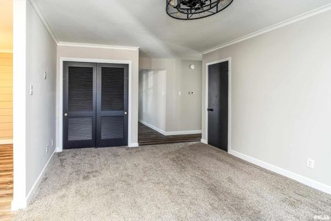 Tiny photo for 203 Fairway Vista Road, Murphysbor, IL 62966 (MLS # EB460706)