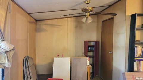 Tiny photo for 2417 W CHERRY Street, Herrin, IL 62948 (MLS # EB460548)