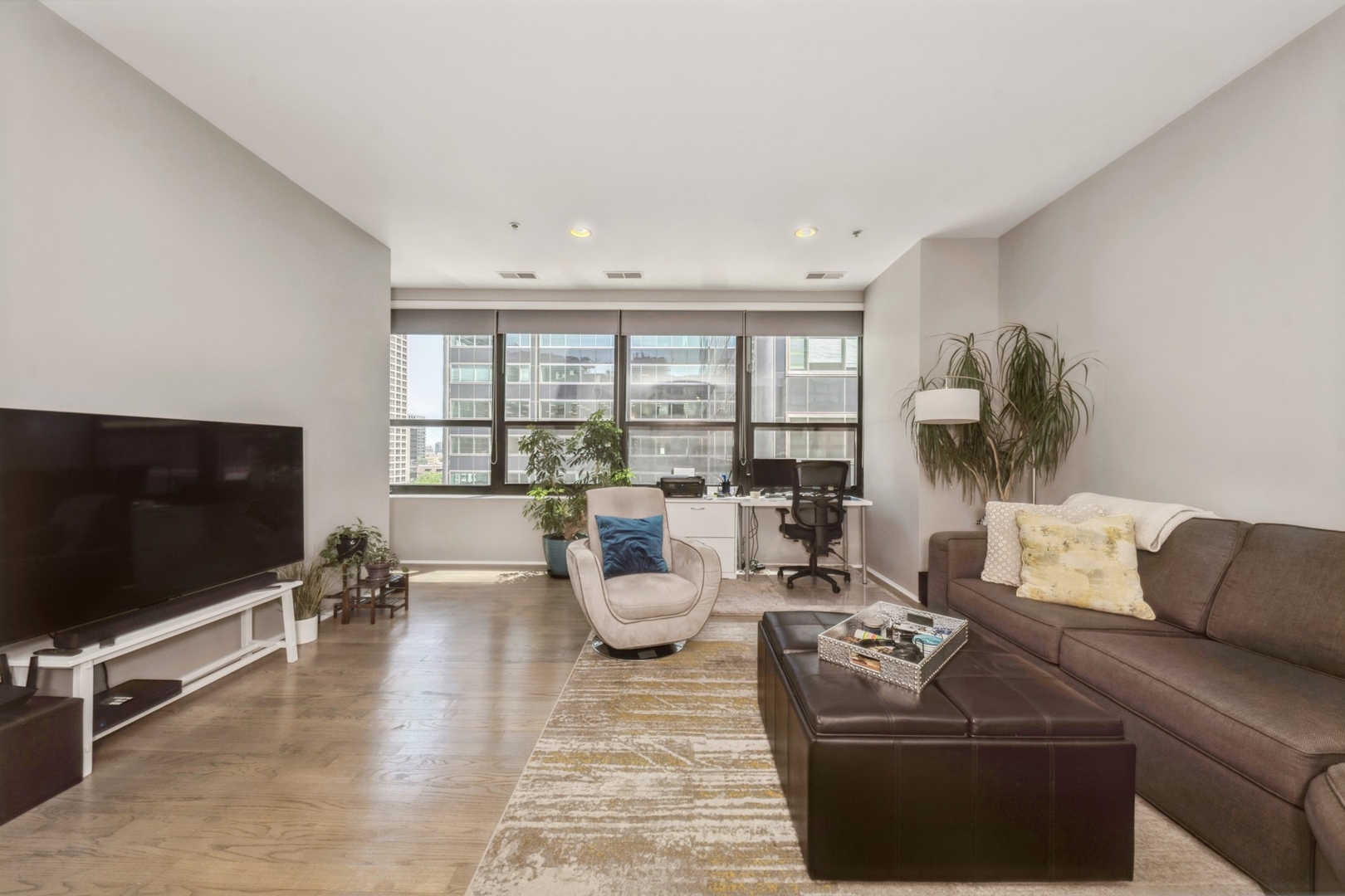 130 S Canal Street 708