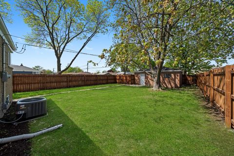 Tiny photo for 7756 S Spaulding Avenue, Chicago, IL 60652 (MLS # 12462619)