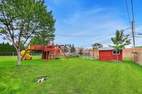 Tiny photo for 1503 N Park Drive, Mount Prospect, IL 60056 (MLS # 12714473)