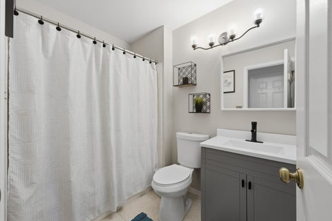 Tiny photo for 988 Harvest Circle #988, Buffalo Grove, IL 60089 (MLS # 12778100)