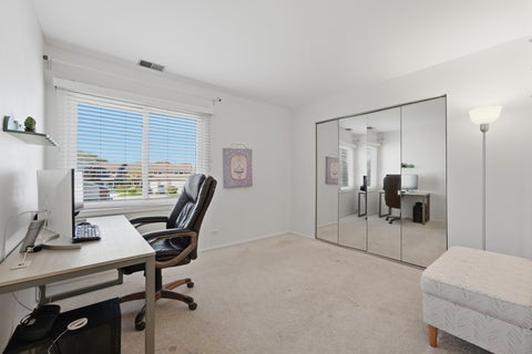 Tiny photo for 988 Harvest Circle #988, Buffalo Grove, IL 60089 (MLS # 12778100)