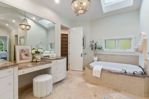 Tiny photo for 1015 Sheridan Road, Winnetka, IL 60093 (MLS # 12660928)