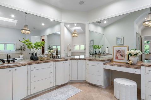 Tiny photo for 1015 Sheridan Road, Winnetka, IL 60093 (MLS # 12660928)