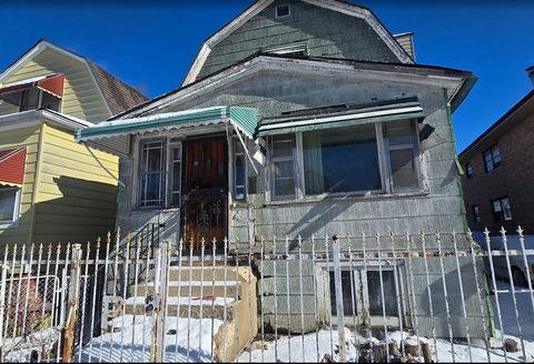 Photo of 6933 S Honore Street, Chicago, IL 60636 (MLS # 12560804)