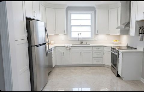 Tiny photo for 6933 S Honore Street, Chicago, IL 60636 (MLS # 12560804)