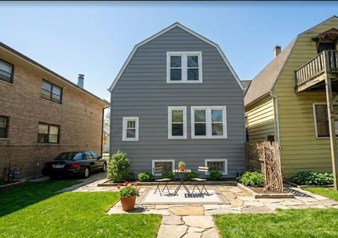 Tiny photo for 6933 S Honore Street, Chicago, IL 60636 (MLS # 12560804)
