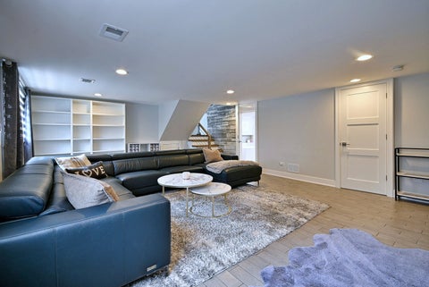 Tiny photo for 8033 Long Avenue, Burbank, IL 60459 (MLS # 12770173)