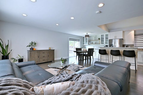 Tiny photo for 8033 Long Avenue, Burbank, IL 60459 (MLS # 12770173)