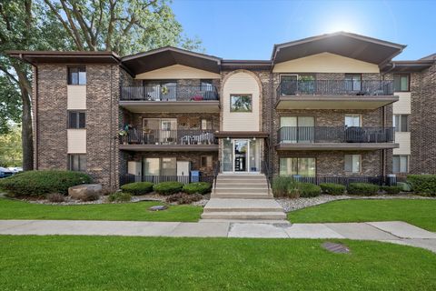 Tiny photo for 13520 LAWLER Avenue #42, Crestwood, IL 60418 (MLS # 12457561)