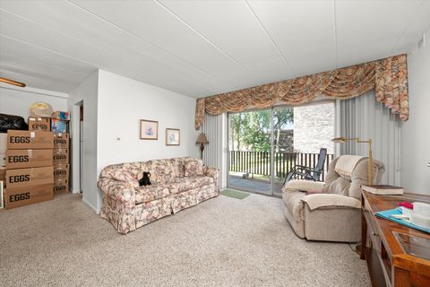 Tiny photo for 13520 LAWLER Avenue #42, Crestwood, IL 60418 (MLS # 12457561)