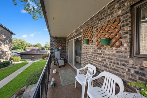 Tiny photo for 13520 LAWLER Avenue #42, Crestwood, IL 60418 (MLS # 12457561)