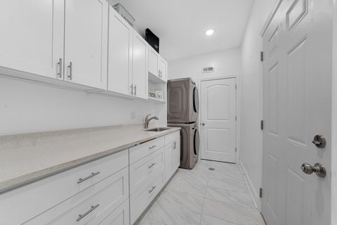 Tiny photo for 228 Juneway Terrace, Lake Bluff, IL 60044 (MLS # 12577248)