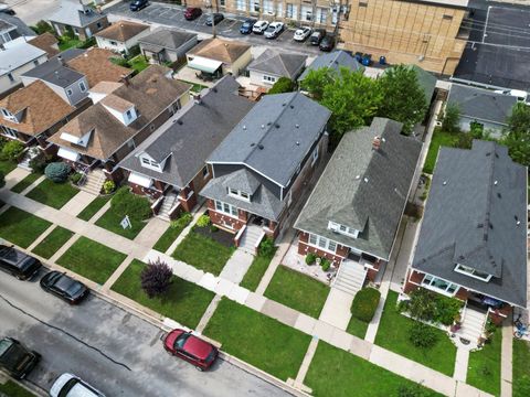 Tiny photo for 2436 Grove Avenue, Berwyn, IL 60402 (MLS # 12440272)