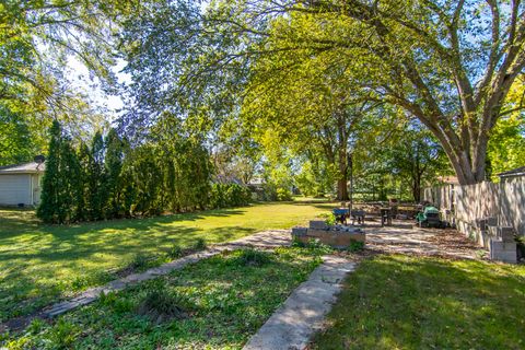 Tiny photo for 33 Hill Street, Momence, IL 60954 (MLS # 12472340)