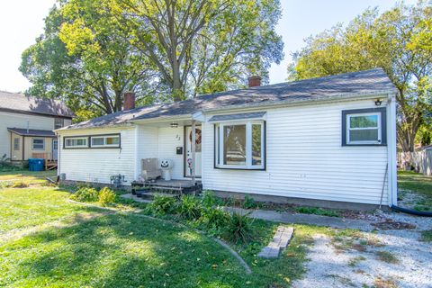 Tiny photo for 33 Hill Street, Momence, IL 60954 (MLS # 12472340)