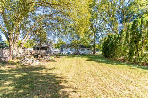 Tiny photo for 33 Hill Street, Momence, IL 60954 (MLS # 12472340)