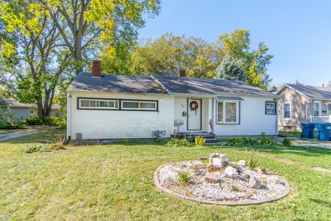 Tiny photo for 33 Hill Street, Momence, IL 60954 (MLS # 12472340)