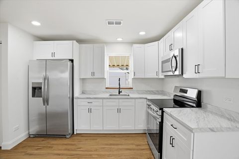 Tiny photo for 2407 Horeb Avenue, Zion, IL 60099 (MLS # 12578597)