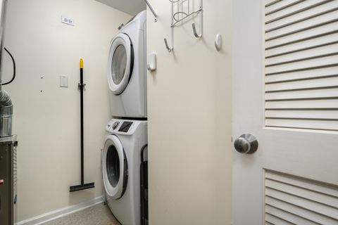 Tiny photo for 2720 W Cortland Street #105, Chicago, IL 60647 (MLS # 12625947)