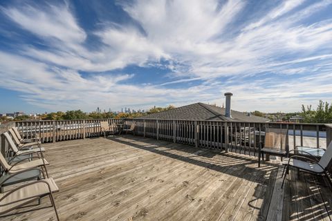 Tiny photo for 2720 W Cortland Street #105, Chicago, IL 60647 (MLS # 12625947)