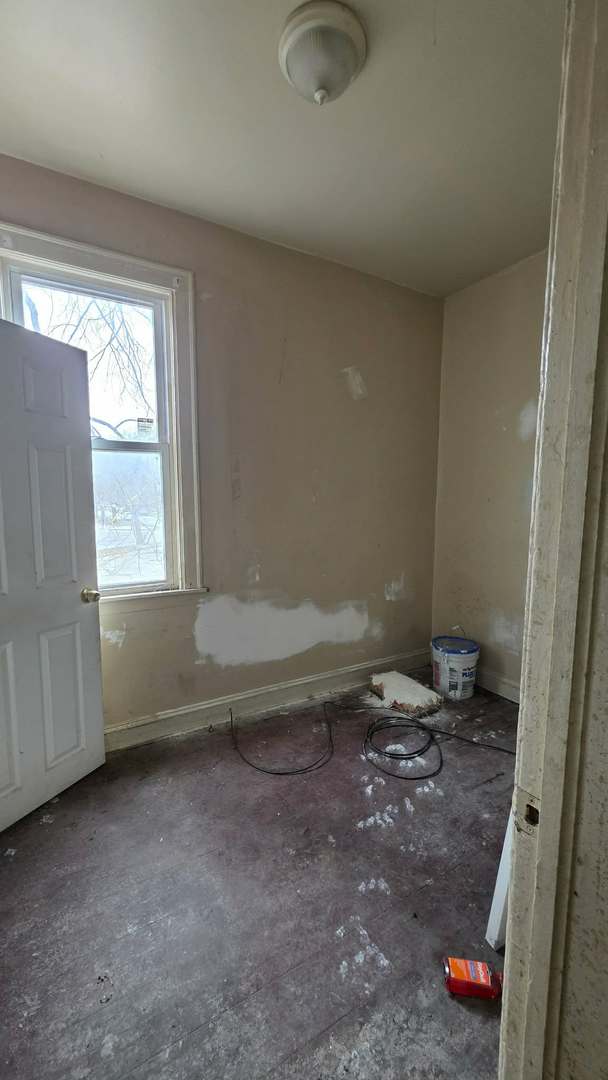 8422 S Baltimore Avenue