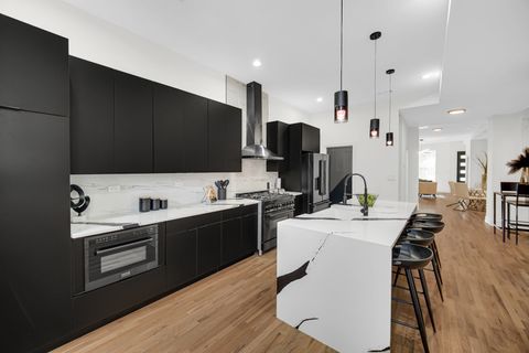 Tiny photo for 814 E 48th Street, Chicago, IL 60615 (MLS # 12501197)