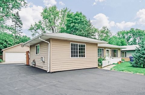 Photo of 270 Green Street, Park Forest, IL 60466 (MLS # 12454984)