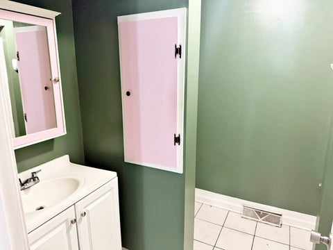 Tiny photo for 213 E 9TH ST Street, Metropolis, IL 62960 (MLS # 12722251)