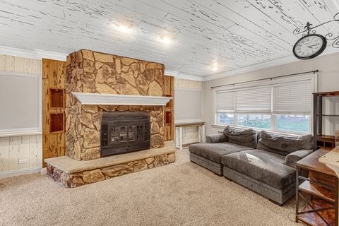 Tiny photo for 5713 Meadow Hill Lane, McHenry, IL 60051 (MLS # 12504952)