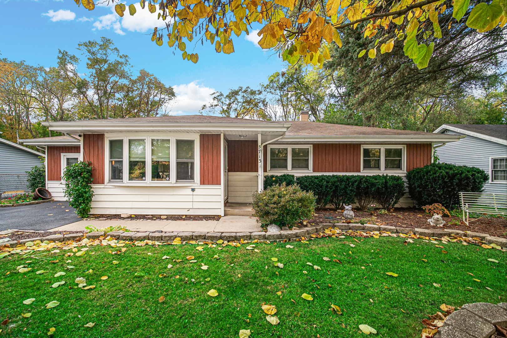 5713 Meadow Hill Lane